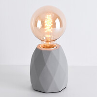 Modern bordslampa Stockholm i grått med betongfot
