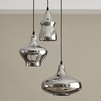 Designad pendellampa Bari med tre lampor i kromglas