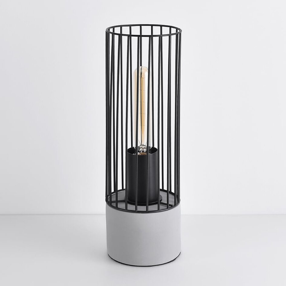 Industriell bordslampa Palma i svart med robust fot