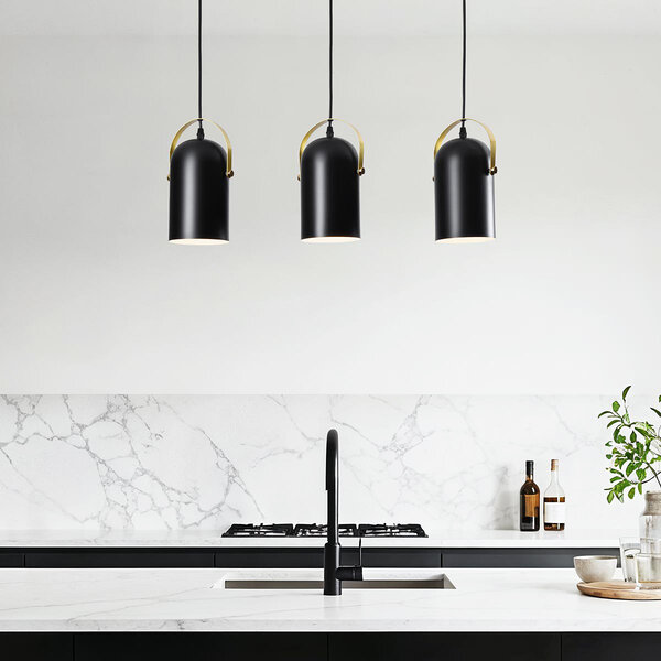 Industriell takspotlight svart med gulddetaljer 3 spotlights - Helsingfors