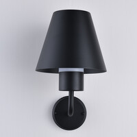 Utomhusvägglampa Michelle - svart med lampskärm