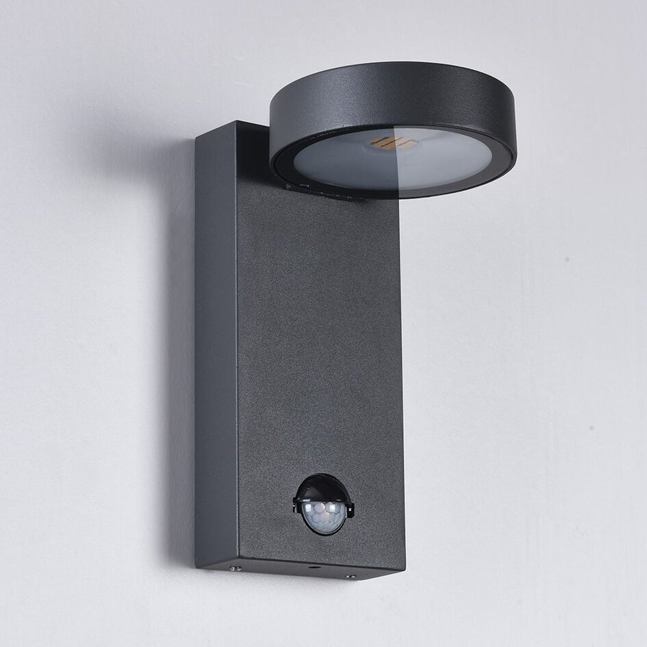 Utomhusvägglampa Luca med rörelsesensor - antracit och integrerad LED