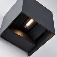 Kvadratisk utomhusvägglampa Oliver - antracit med integrerad LED