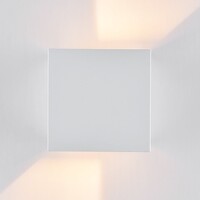 Kvadratisk utomhusvägglampa Oliver - vit med integrerad LED