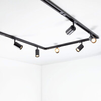 Set med 1-fas skensystem på 1,5 meter och Jill-spotlights, svart