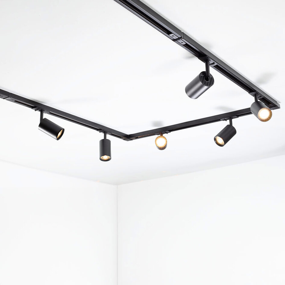 Set med 1-fas skensystem på 1,5 meter och Jill-spotlights, svart