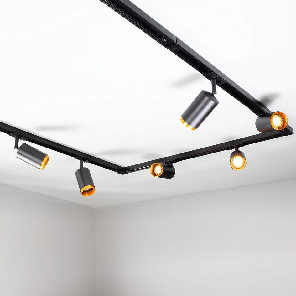 Set med 1-fas skensystem på 1,5 meter och Jade-spotlights, svart