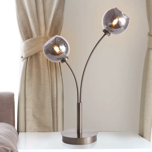 Modern bordslampa med rökfärgat glas, 2-ljus - Savannah