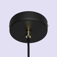 Modern pendellampa James med tre lampor, matt glas och guld