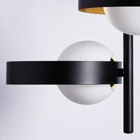 Modern pendellampa James med tre lampor, matt glas och guld