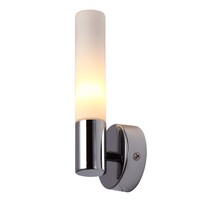 Designad badrumsvägglampa Amaya med matt glas, IP44