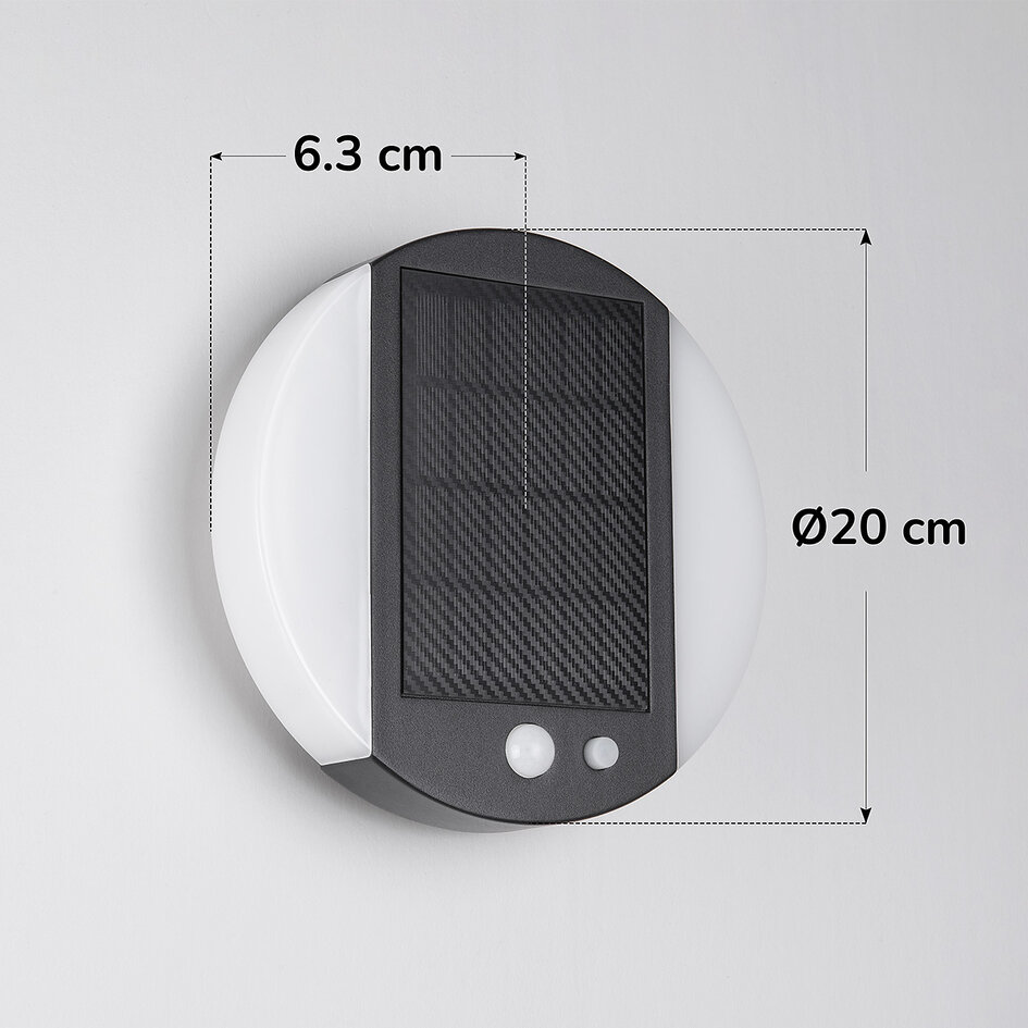 Modern solcellsdriven utomhusvägglampa med sensor i svart - Blitz