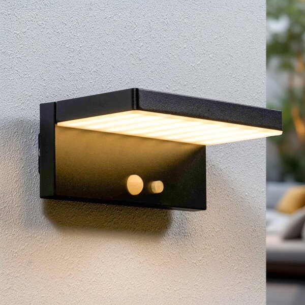 Modern solcellsvägglampa utomhus svart med sensor - Hendrick