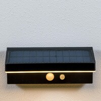 Modern solcellsvägglampa för utomhusbruk i svart med sensor - Hendrick