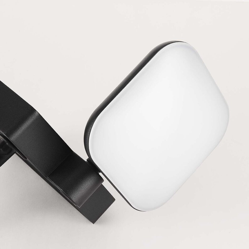 Solcellsdriven utomhuslampa Helena - svart med integrerad LED