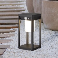 Solcellsdriven stående utomhuslampa Sparky med sensor - svart med integrerad LED