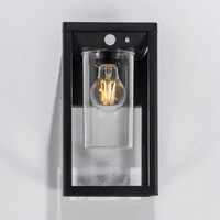 Modern solcellsvägglampa för utomhusbruk med sensor - Lumi