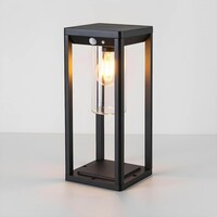 Solcellsdriven stående utomhuslampa Illumina med sensor - svart