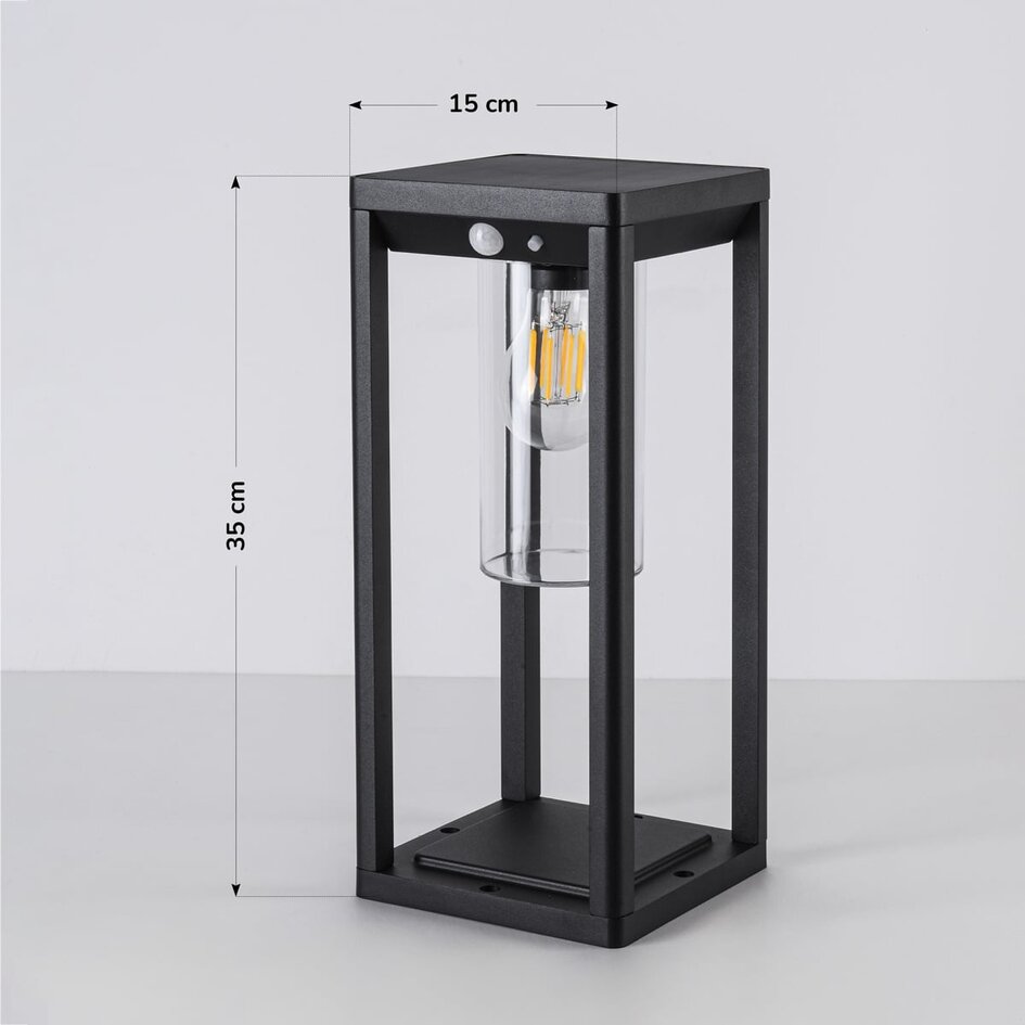 Solcellsdriven stående utomhuslampa Illumina med sensor - svart