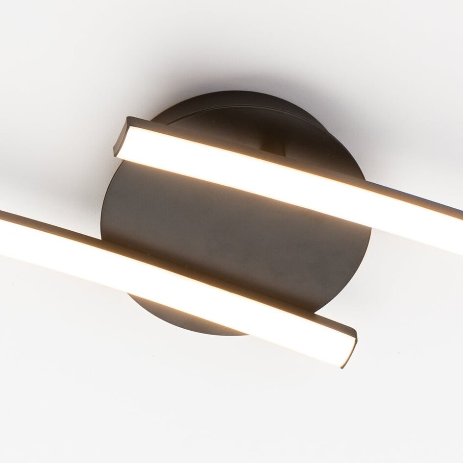 Designad taklampa Luxie med integrerade lysdioder, dimbar