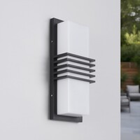 Utomhusvägglampa Jean - svart med integrerad LED