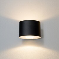 Utomhusvägglampa Faye - svart med integrerad LED