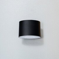 Utomhusvägglampa Faye - svart med integrerad LED