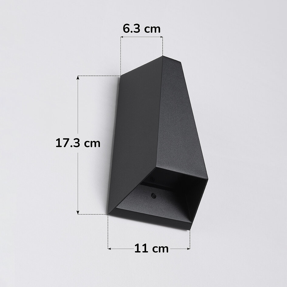 Designad utomhusvägglampa Quinn - svart med integrerad LED
