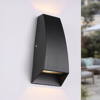 Designad utomhusvägglampa Rain med två lampor - svart med integrerad LED