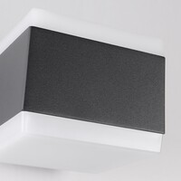 Modern utomhusvägglampa Mikki - svart med integrerad LED