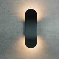 Designad utomhusvägglampa Stormy - svart med integrerad LED