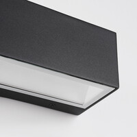 Utomhusvägglampa Kai - svart med integrerad LED