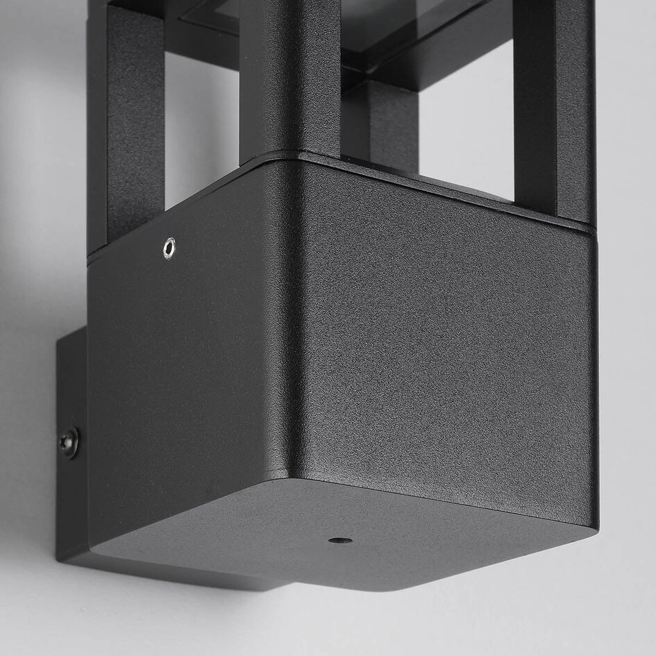 Industriell utomhusvägglampa Terry - svart med integrerad LED