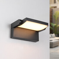 Justerbar utomhusvägglampa Berlin - svart med integrerad LED