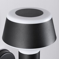 Industriell utomhusvägglampa Max - med sensor i svart