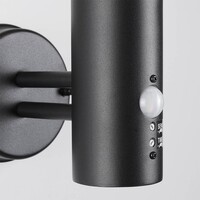 Industriell utomhusvägglampa Max - med sensor i svart