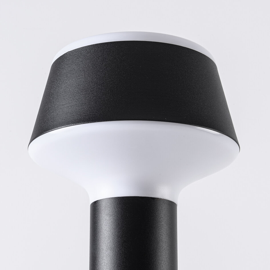 Stående utomhuslampa Jay - svart