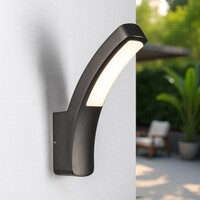 Modern utomhusvägglampa Jette - svart med integrerad LED