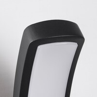 Modern utomhusvägglampa Jette - svart med integrerad LED