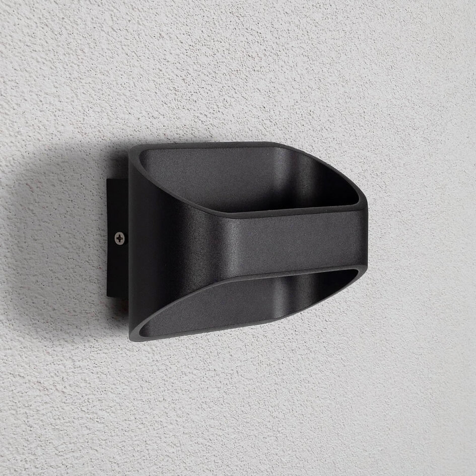 Modern vägglampa Essen - svart