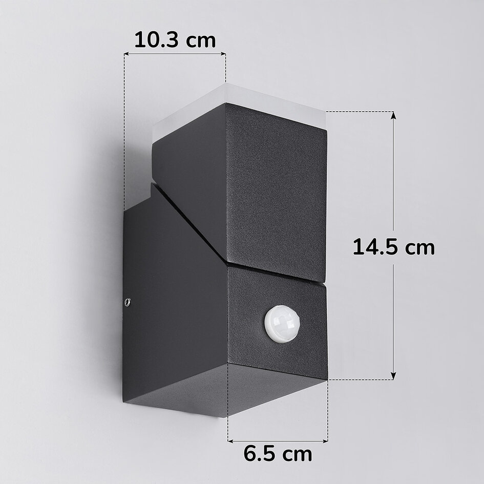 Justerbar utomhusvägglampa Mila med sensor - svart med integrerad LED