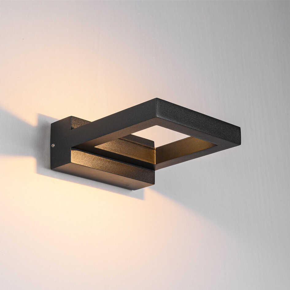 Designad utomhusvägglampa Vince - svart med integrerad LED