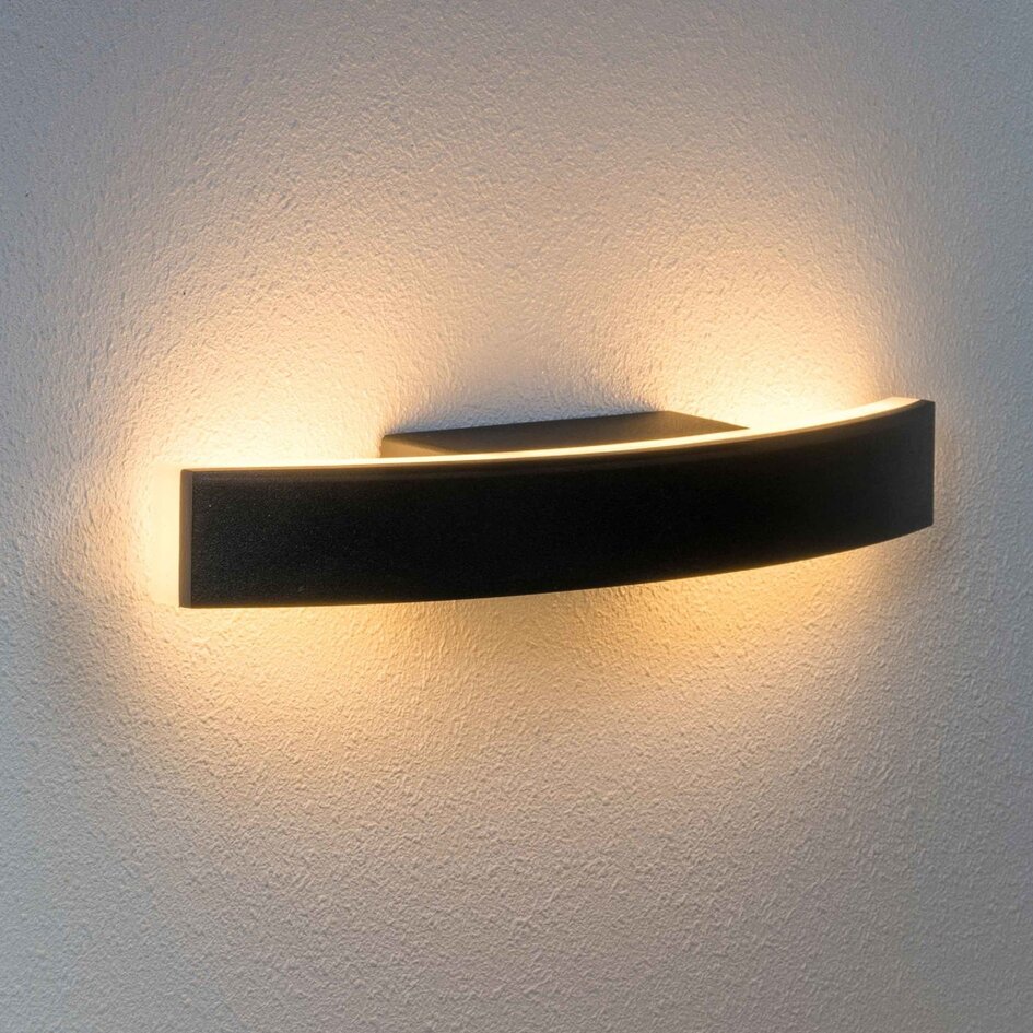 Designad utomhusvägglampa Dean - svart med integrerad LED