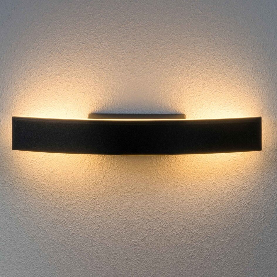 Designad utomhusvägglampa Dean - svart med integrerad LED