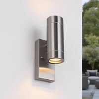 Utomhusvägglampa Saul med två lampor och skymningssensor - rostfritt stål