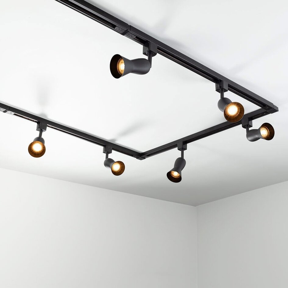 Set med 1-fas skensystem på 3 meter och Elle-spotlights, svart