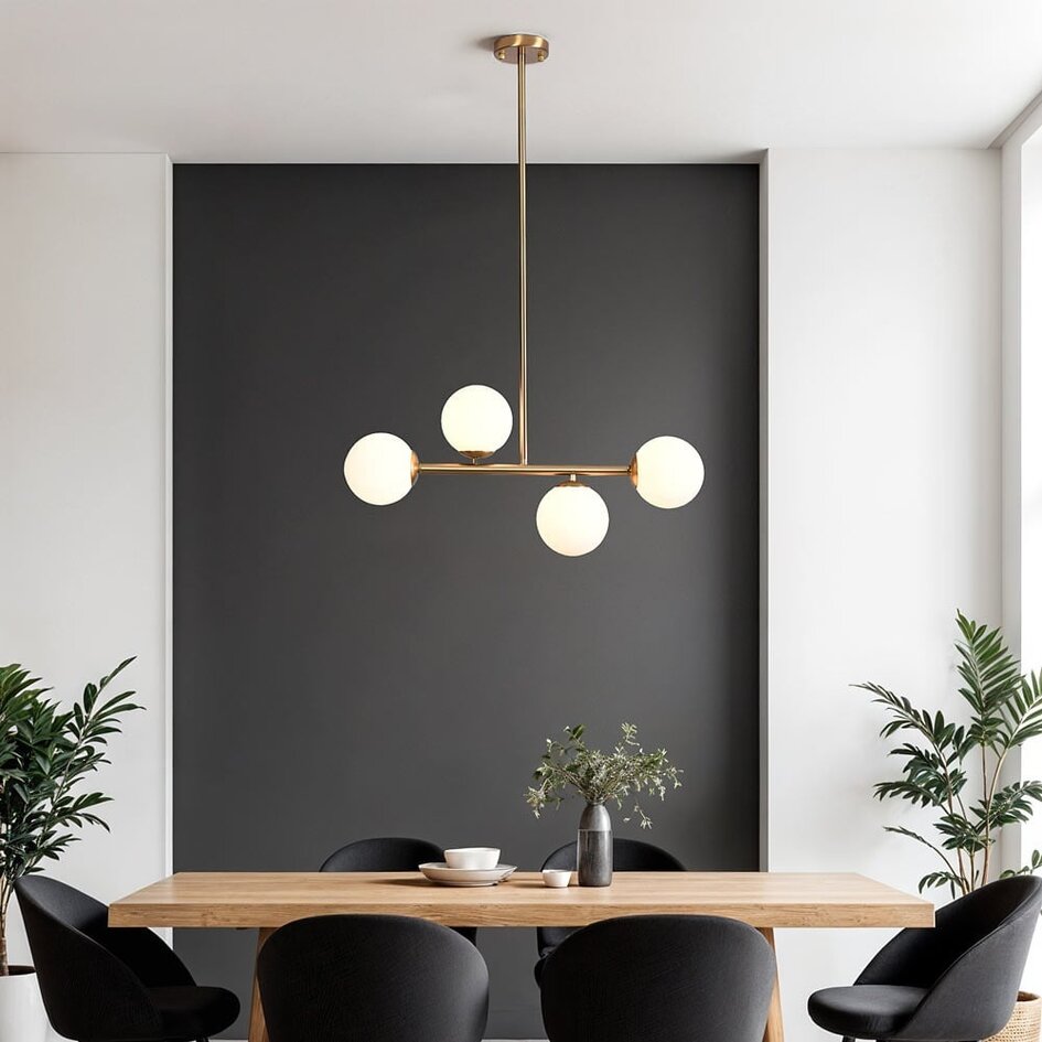 Designad taklampa Asun med fyra lampor - guld och mjölkvitt glas