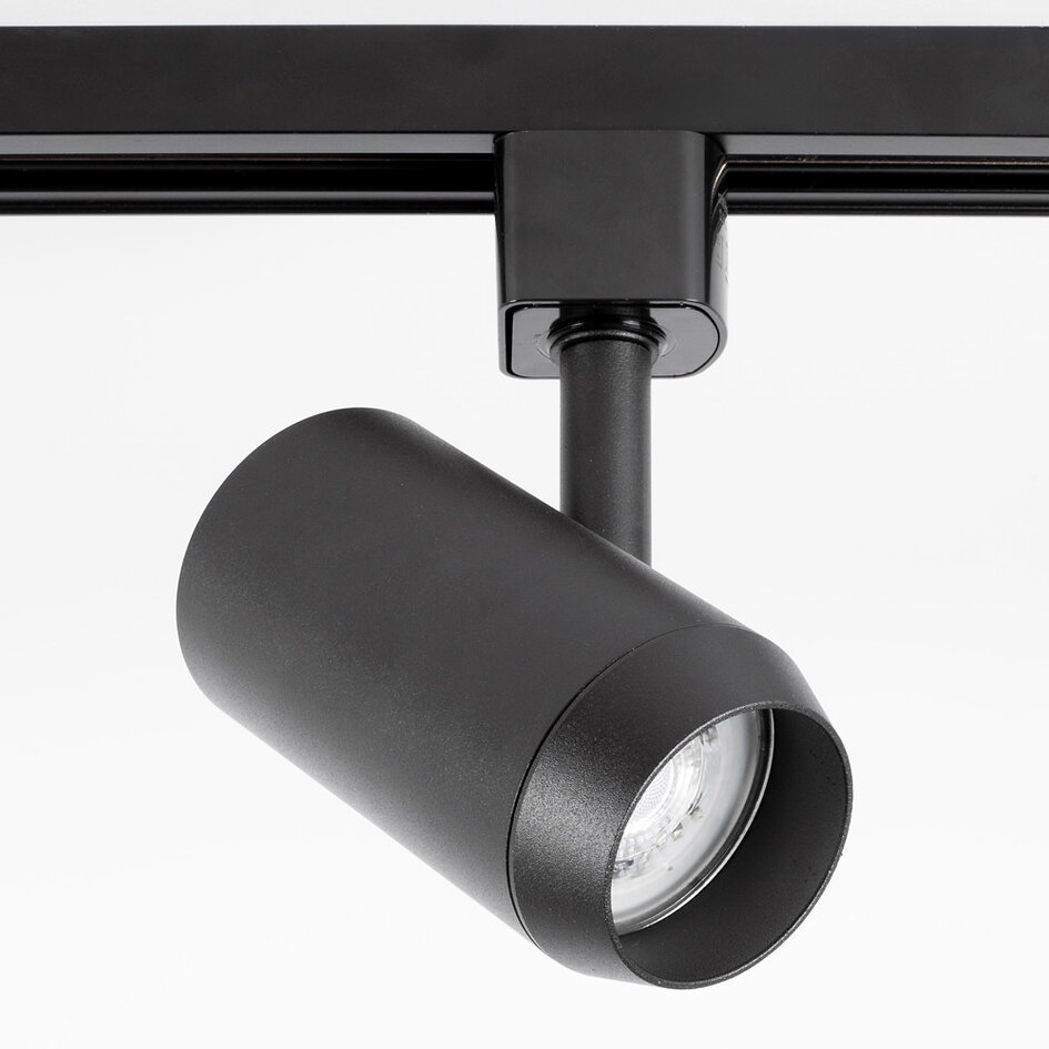 Set med 1-fas skensystem på 1,5 meter och Claire-spotlights, svart