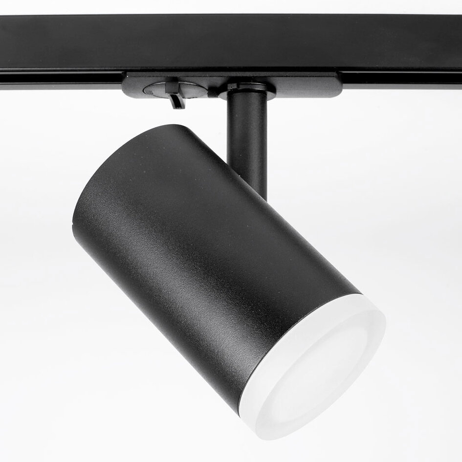 Set med 1-fas skensystem på 1,5 meter och June-spotlights, svart