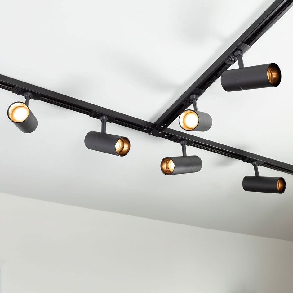 Set med 1-fas skensystem på 3 meter och Liam-spotlights, svart